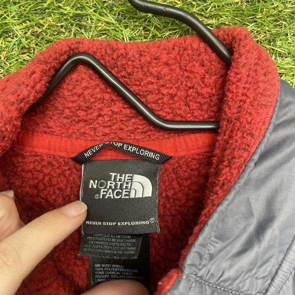 The North Face Jacket Mens Medium Red Fleece Full Zip Elbow Patch Long Sleeve